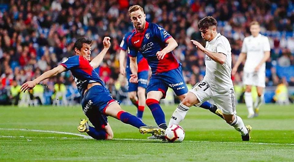 包含山东泰山内部会议纪要流出：加时末段止住颓势，西甲使命明确，纪律约束更严格的词条